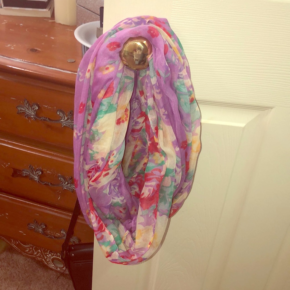 Pretty floral infinity scarf
